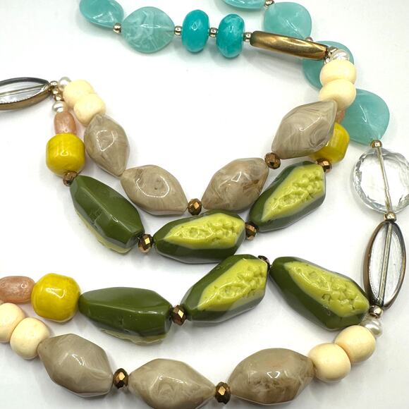 Anthropologie Necklace Chunky Mixed Stone Colorful Beaded Semi precious beads - Picture 8 of 13